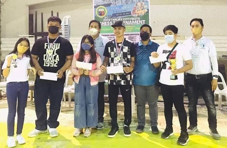 Inigo wins Philippine Tanjay City Fiesta Chess Tournament Under-16