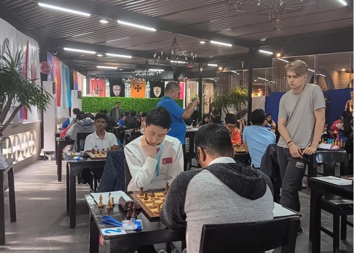 Grebnev Grabs Solo Lead in Asian Juniors. Shukman and Sneha Lead Girls