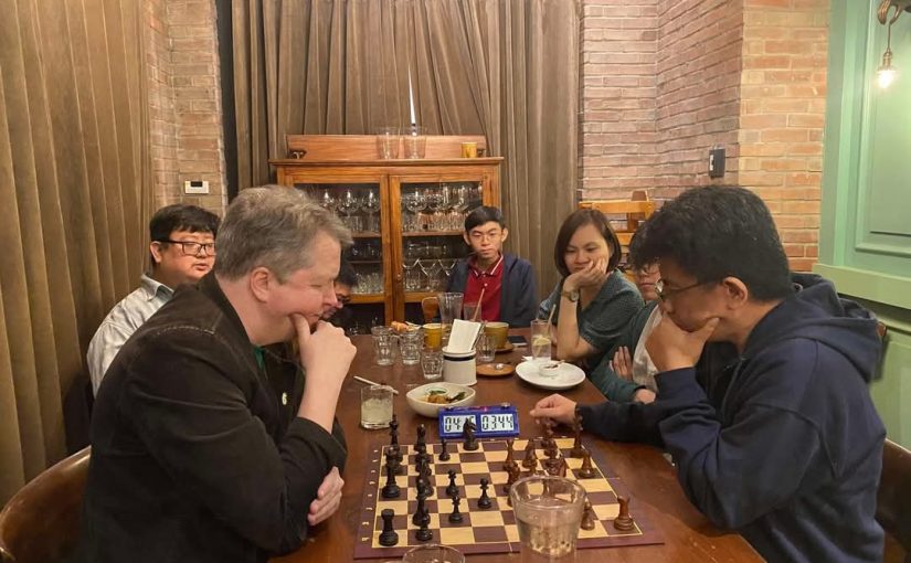 Grandmaster Nigel Short Visits Manila